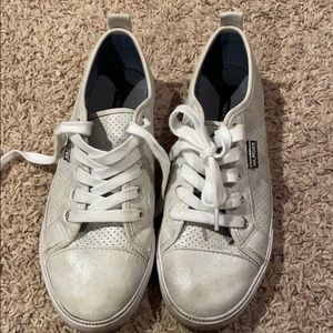 Tommy Hilfiger sneakers
